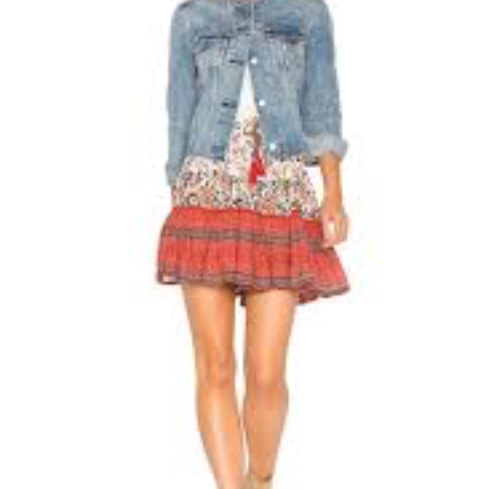 Reserved Elle Miniskirt & Zahara Tunic